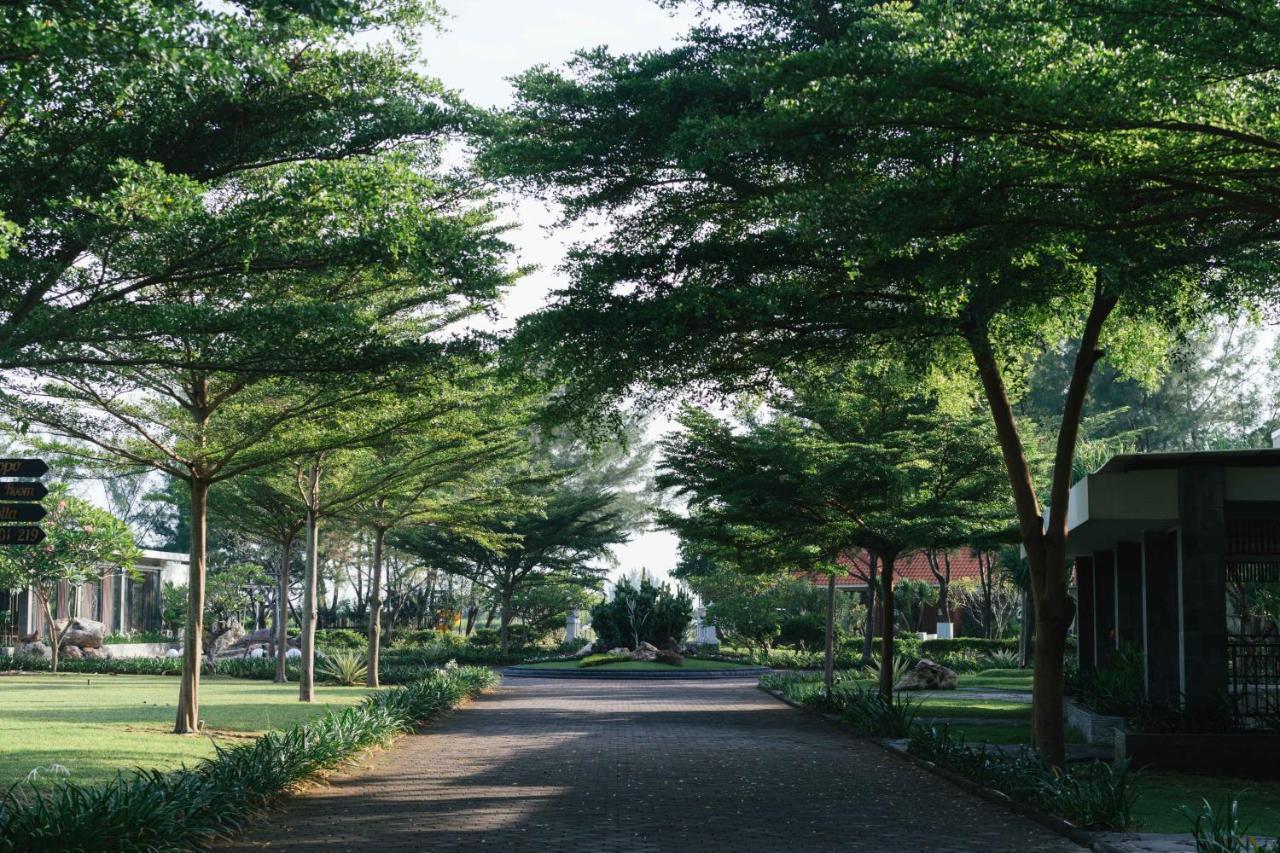 Sekuro Village Beach Resort Jepara Exterior foto